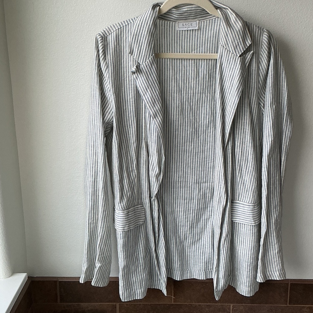 Sage The Label Women's Striped Gray Jacket
